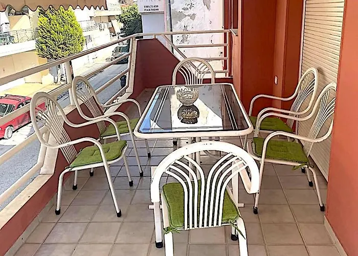 Friendly Family House * Volos