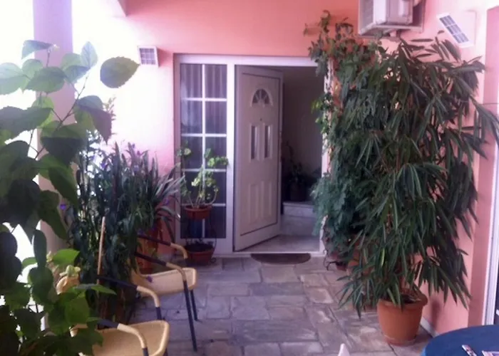 Friendly Family House Volos