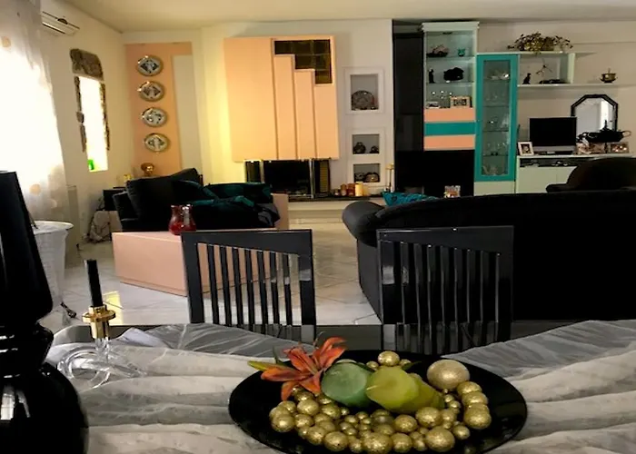 Friendly Family House Volos