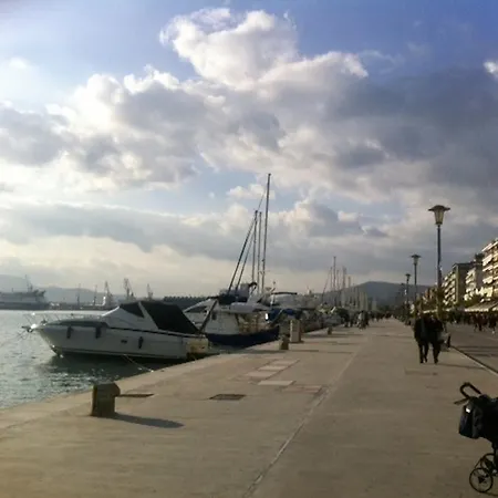 Friendly Family House Volos