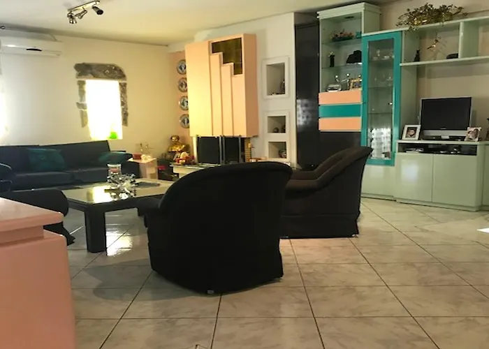 Friendly Family House Apartament *